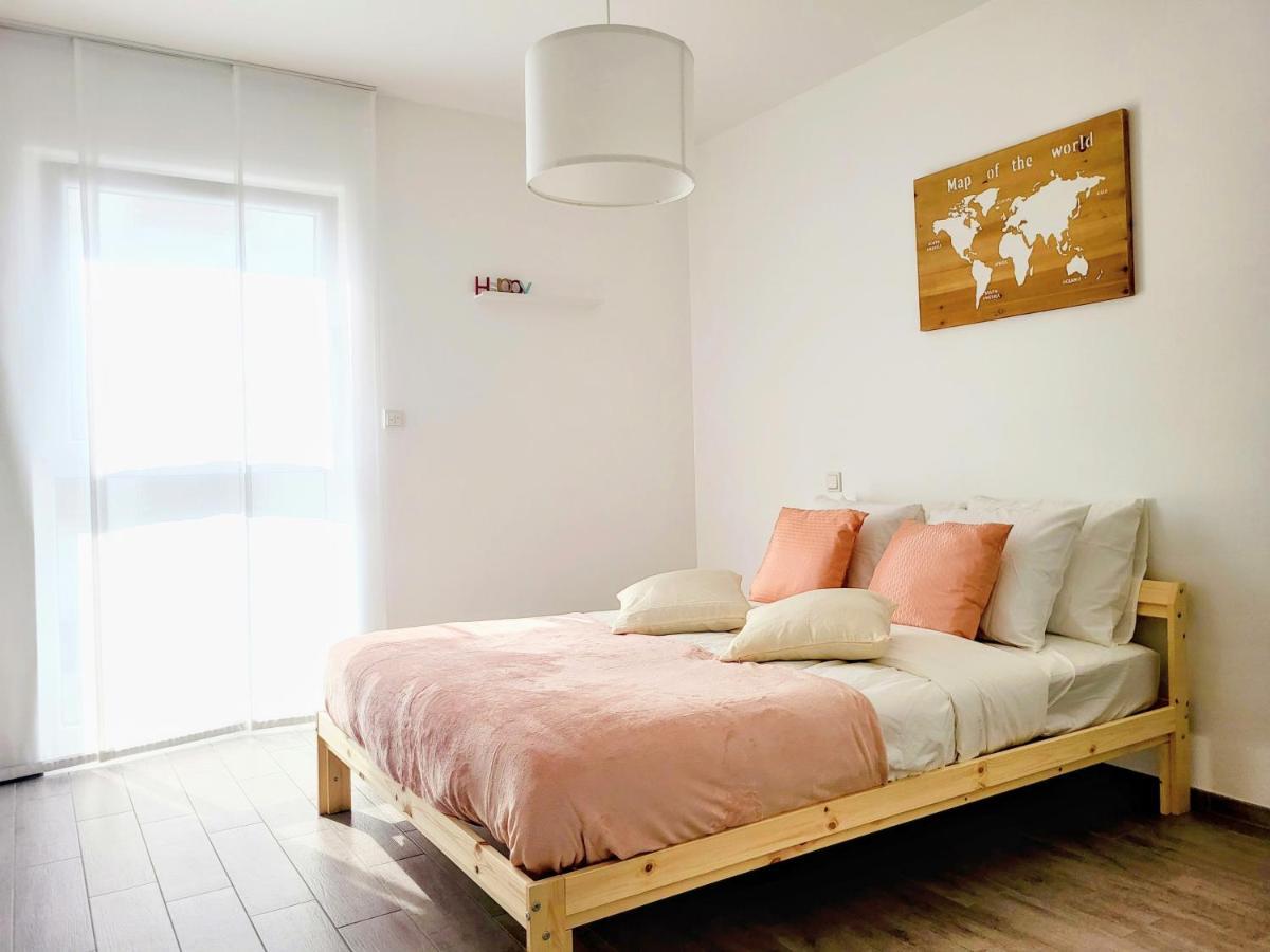 Calm And Modern * Eischen